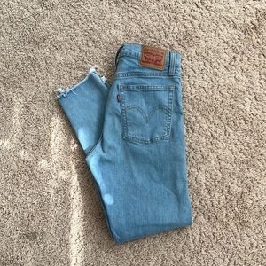 Levi’s wedgie skinny jeans